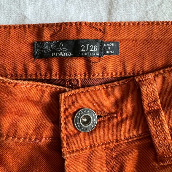 PRANA Rust colored jean. Size 2/26. Like New! - Picture 3 of 4